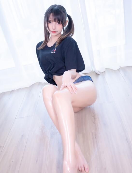 神楽坂真冬 – 牛仔裤女孩《牛仔狂热》