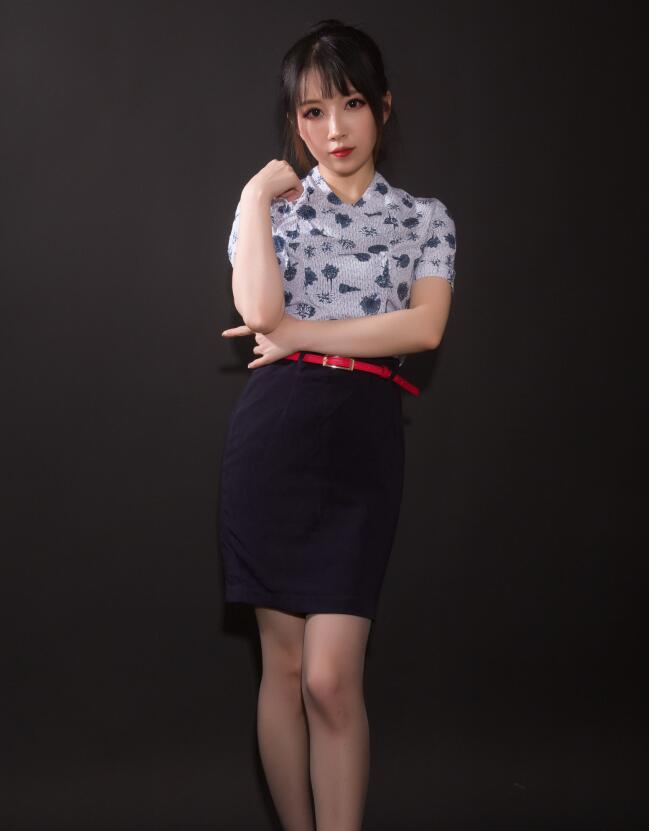小女巫露娜 – 东航棚拍