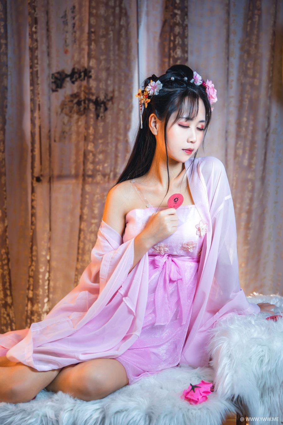 萌芽儿o0 – 大象代言-像素点