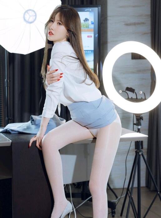 [XiuRen秀人网] 2022.03.02 No.4658 美桃酱 丝袜美臀