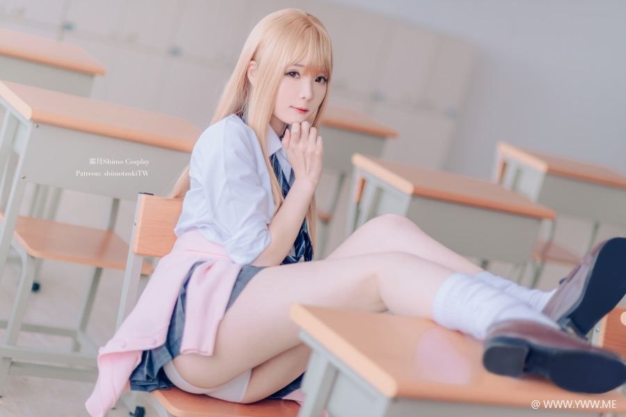 霜月shimo – 金发制服-像素点