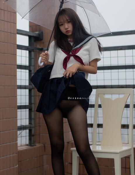 柒柒要乖哦 天台学姐