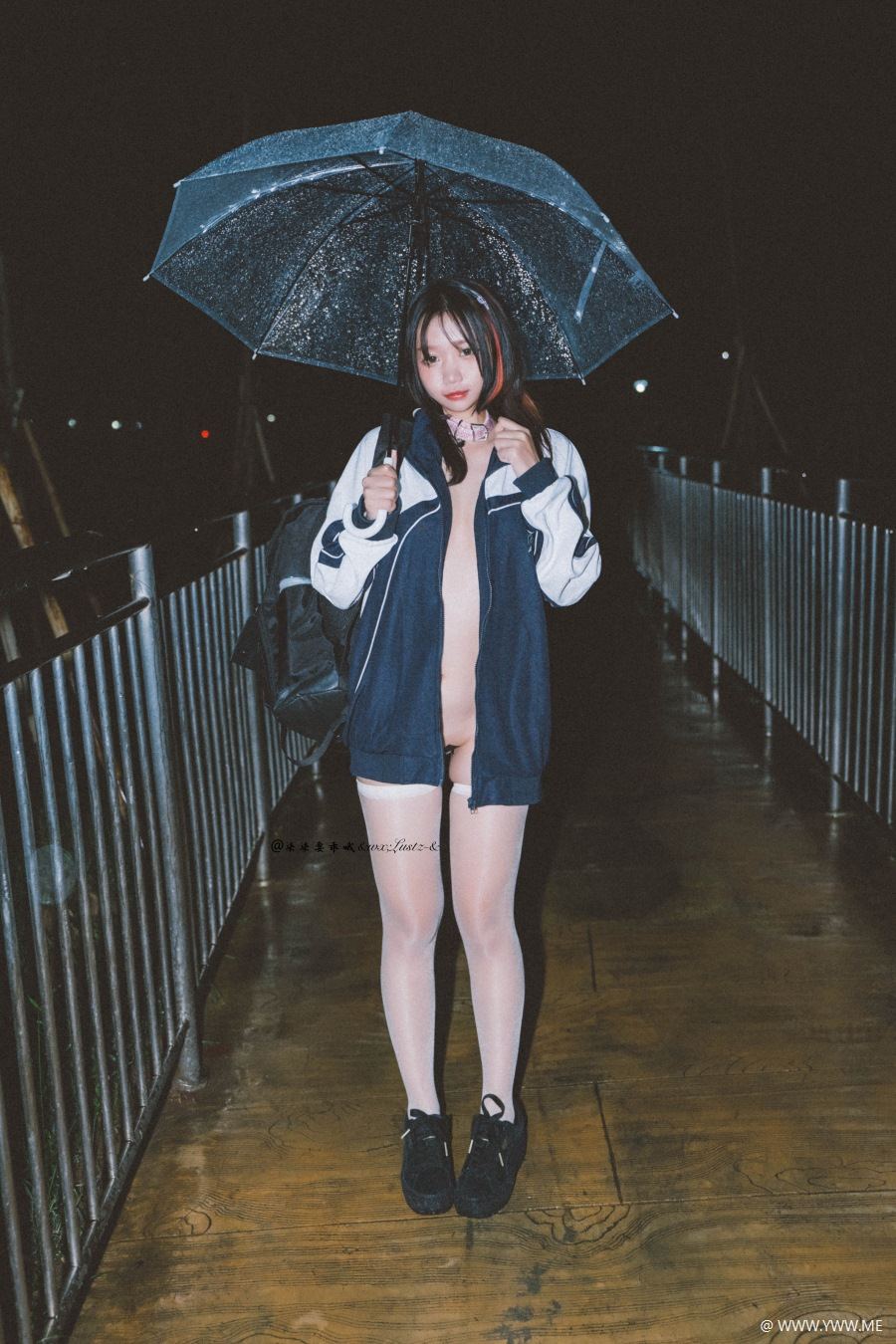 柒柒要乖哦 校服-像素点