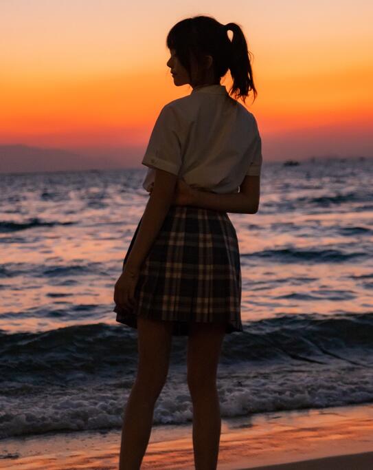 萝莉风COS 桜桃喵 – 逐海