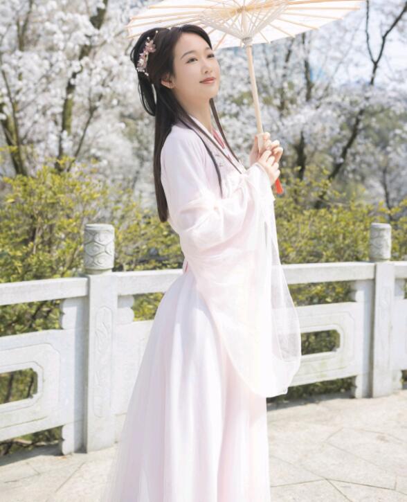[XiuRen秀人网] 2022.03.21 No.4749 唐安琪 古装美腿