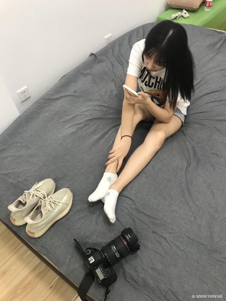 誉铭传媒 袜足摄影 2021《06月份微信公众号付费福利》-像素点
