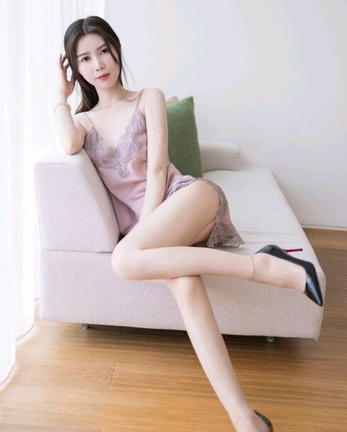 [XiuRen秀人网] 2022.03.30 No.4792 吴雪瑶 丝袜美腿