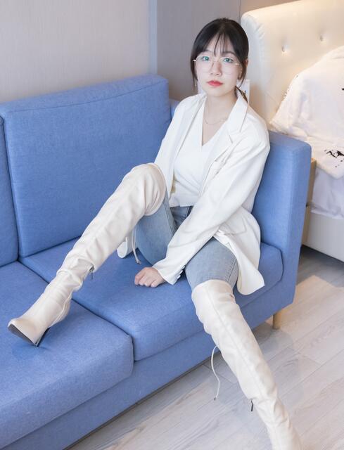 [BoBoSocks袜啵啵] NO.050 小甜豆-高跟长靴、白棉袜（花絮版）