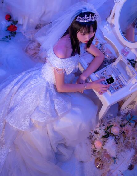 西瓜少女 – 花嫁