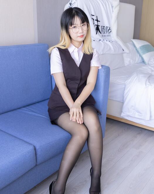 [BoBoSocks袜啵啵] NO.065 砂糖-招行制服、高跟鞋、黑丝（花絮版）