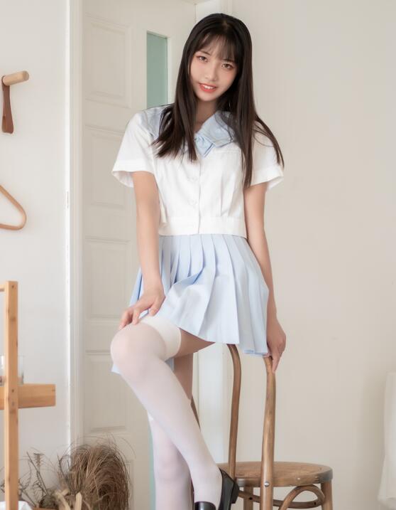 西瓜少女 – JK学生服