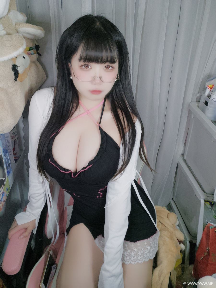 贞子蜜桃 – 心心眼-像素点