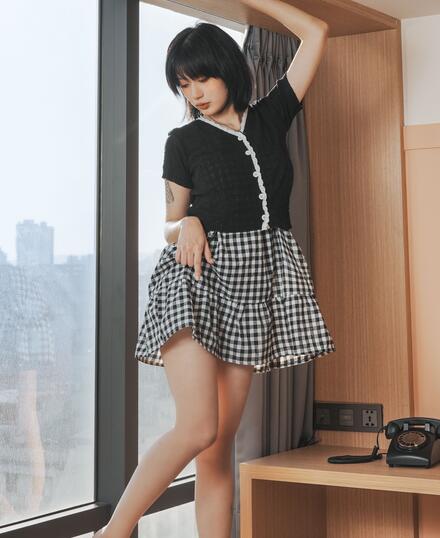 [台湾Limerence] Yuni白浓乳液足疗午后时光