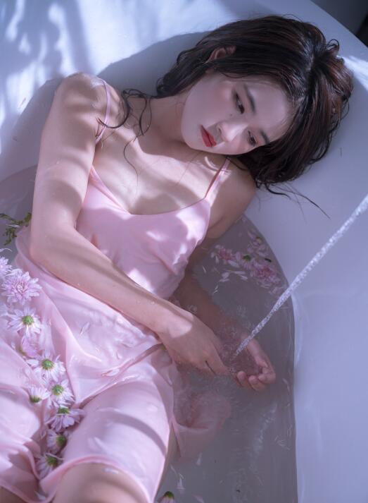 [YWW.ME] 2021.11.22 少女梦 落痣_