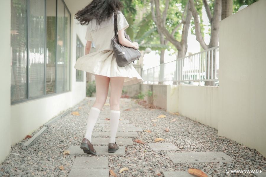 萌系小姐姐木绵绵OwO – 水手服-像素点