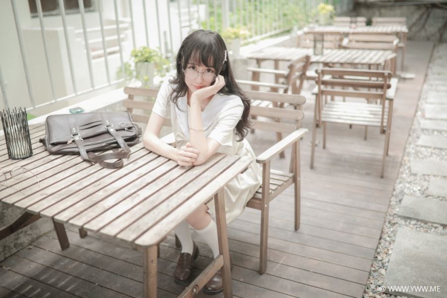 萌系小姐姐木绵绵OwO – 水手服-像素点