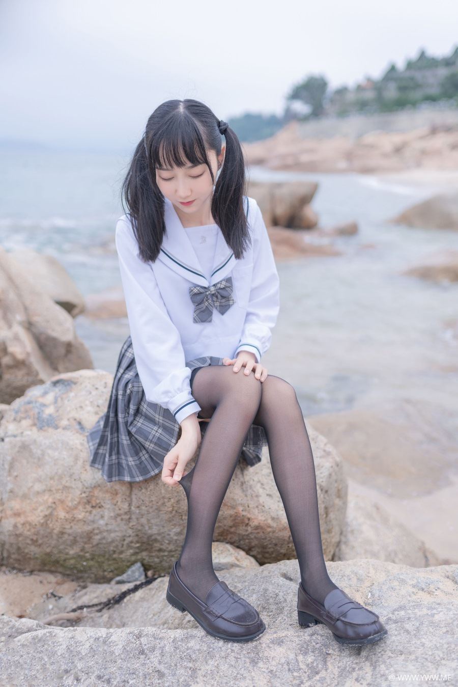 萌系小姐姐木绵绵OwO – 海边JK-像素点