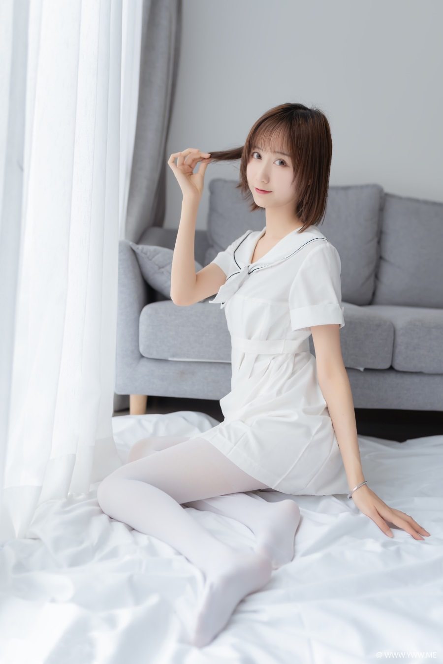 萌系小姐姐木绵绵OwO – 纯情白裙-像素点