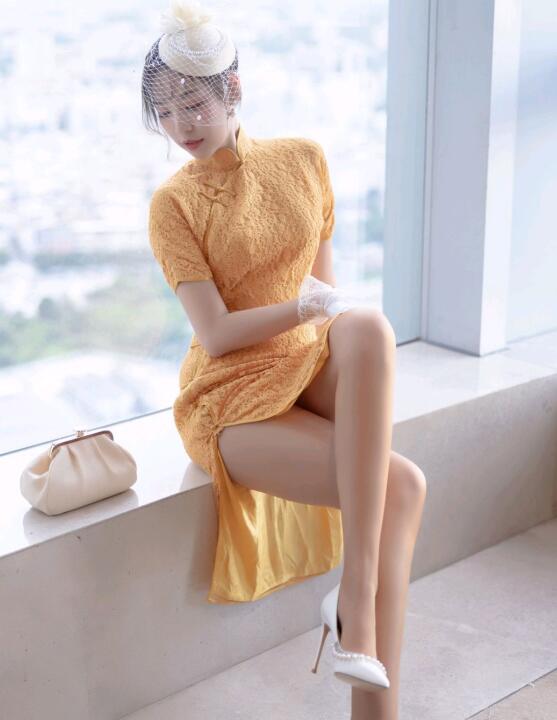 [XiuRen秀人网] 2022.05.19 No.5029 郑颖姗Bev 丝袜美腿