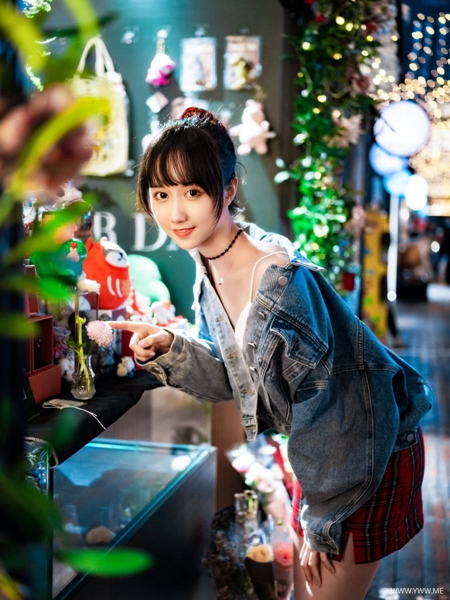 萌系小姐姐木绵绵OwO – 都市夜恋-像素点