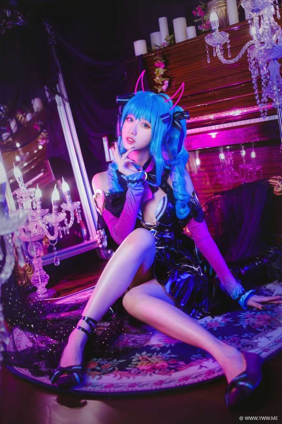萌系小姐姐木绵绵OwO – miku小恶魔-像素点
