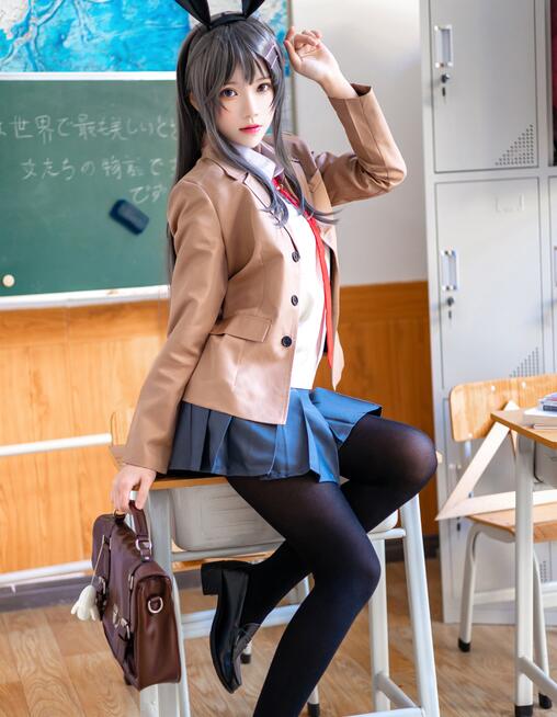 萝莉风COS 桜桃喵 – 麻衣制服