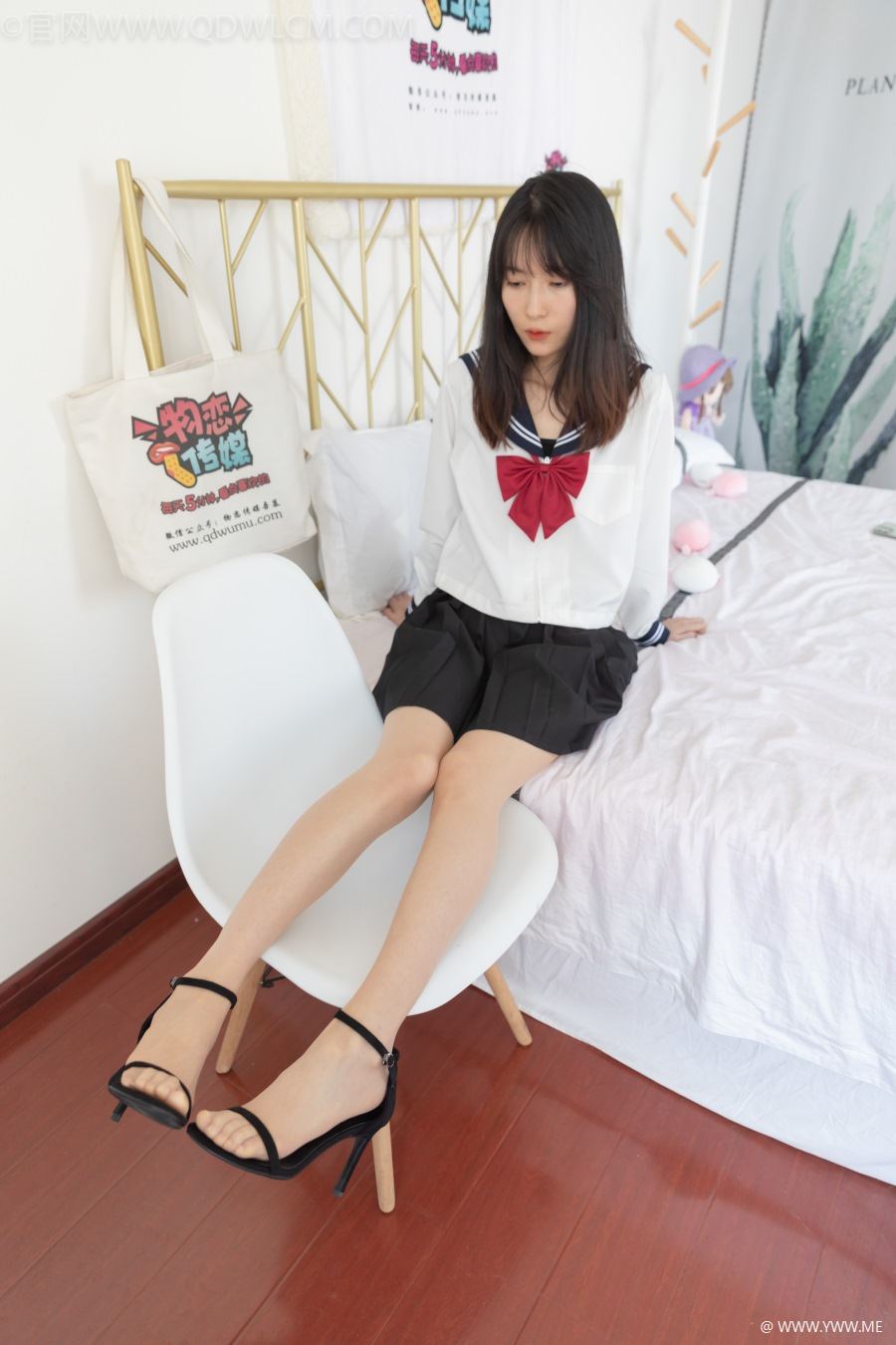 物恋传媒 NO.1145 猫儿-JK混搭风-像素点