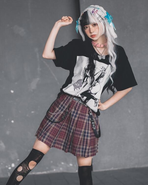 COS美女 疯猫ss – 雀斑少女