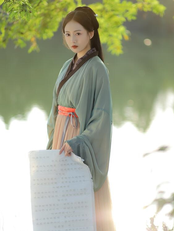 [YWW.ME] 2022.02.01 人间四月天 劉忄乂