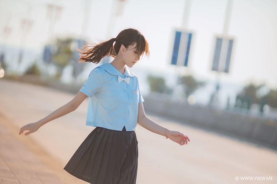 萝莉风COS 桜桃喵 – 蔚蓝-像素点