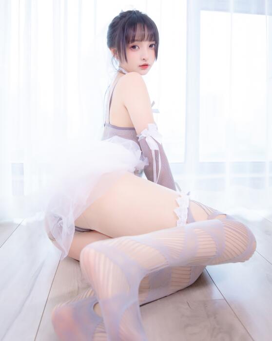 神楽坂真冬 – 意乱情迷