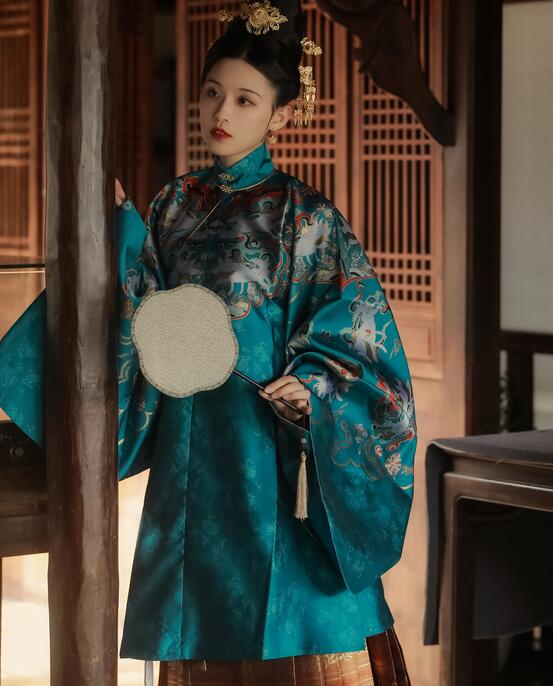 [YWW.ME] 2022.03.26 庭院深深深几许 _喵喵家的小鱼干_
