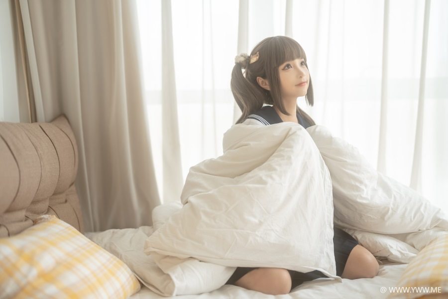 知名Coser@蠢沫沫 被窝JK-像素点
