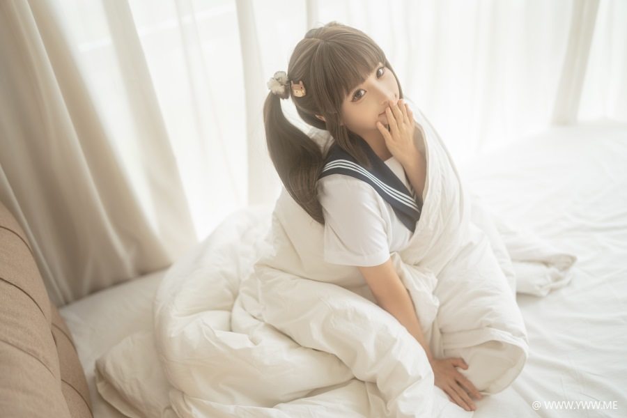 知名Coser@蠢沫沫 被窝JK-像素点
