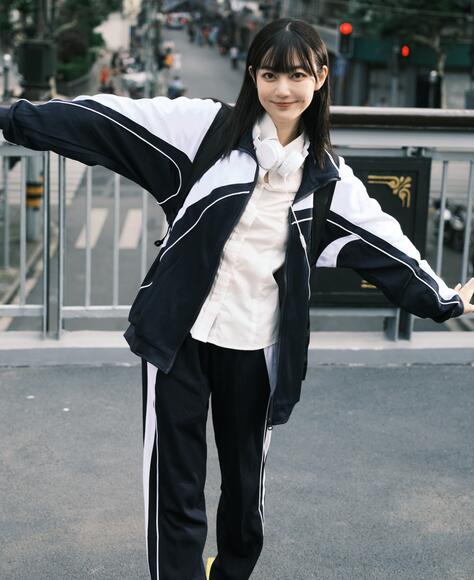 [YWW.ME] 2022.04.06 校服 飞鸟咕咕-