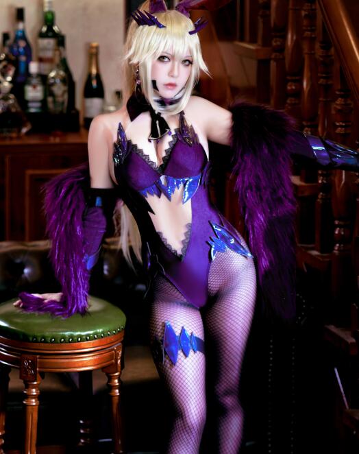 半半子 – LancerAlter Bunny