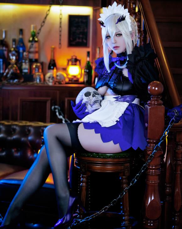 半半子 – LancerAlter Maid