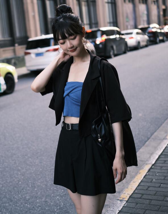[YWW.ME] 2022.04.13 外滩一日游 飞鸟咕咕-