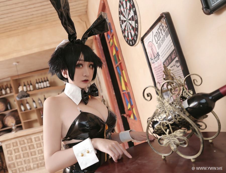 恩田直幸 – 獒女郎-像素点