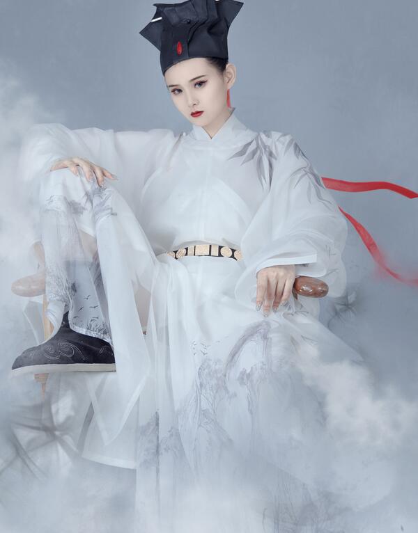 [YWW.ME] 2022.04.17 簪墨行 欣宝