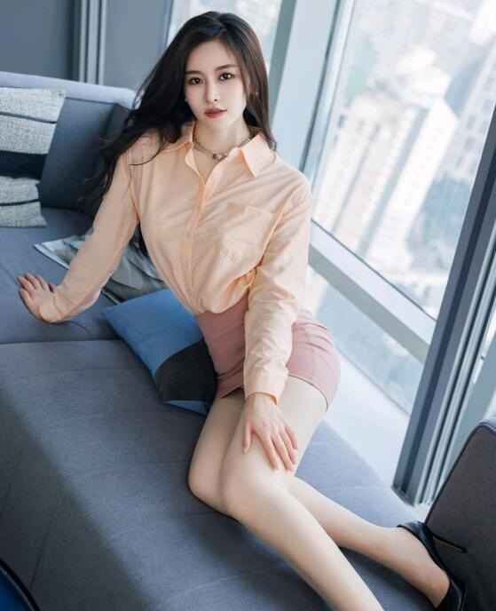 [IMISS爱蜜社] 2022.08.23 VOL.694 Vanessa 短裙美臀