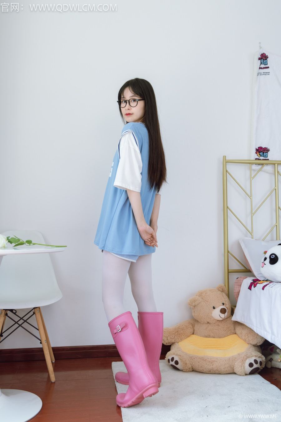 物恋传媒 NO.1259 兮兮-生而自由-像素点