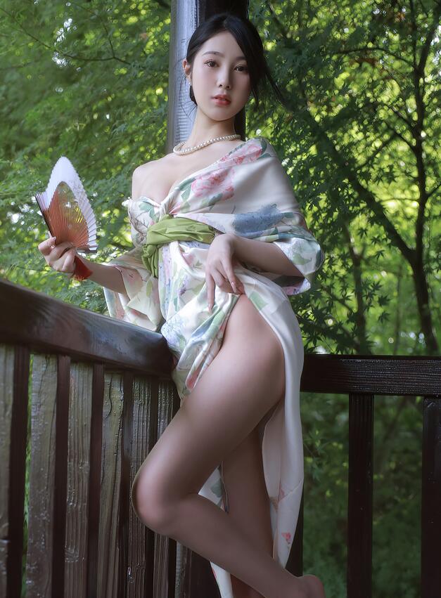 [XiuRen秀人网] 2022.08.30 No.5514 谢晚晚 丝袜美腿