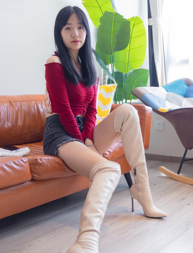 [BoBoSocks袜啵啵] NO.120 小甜豆-高跟长靴、白棉袜（花絮版）
