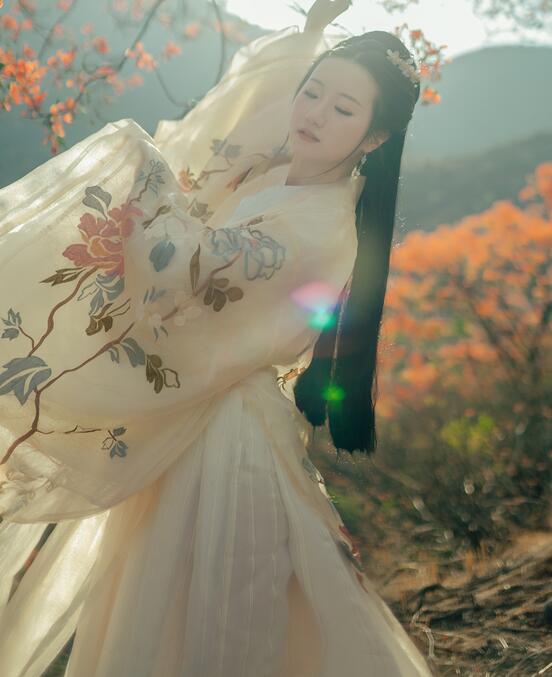 [YWW.ME] 2022.05.28 凤凰花开 粥米饭