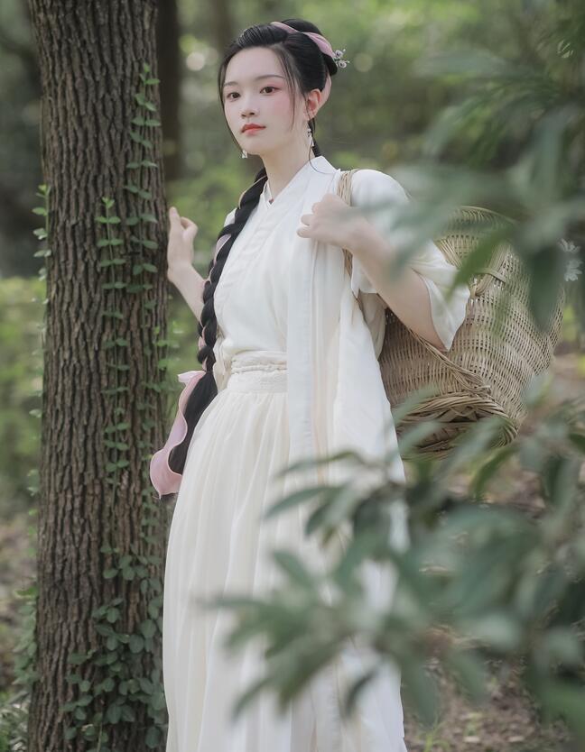 [YWW.ME] 2022.05.29 采药医女 静沅