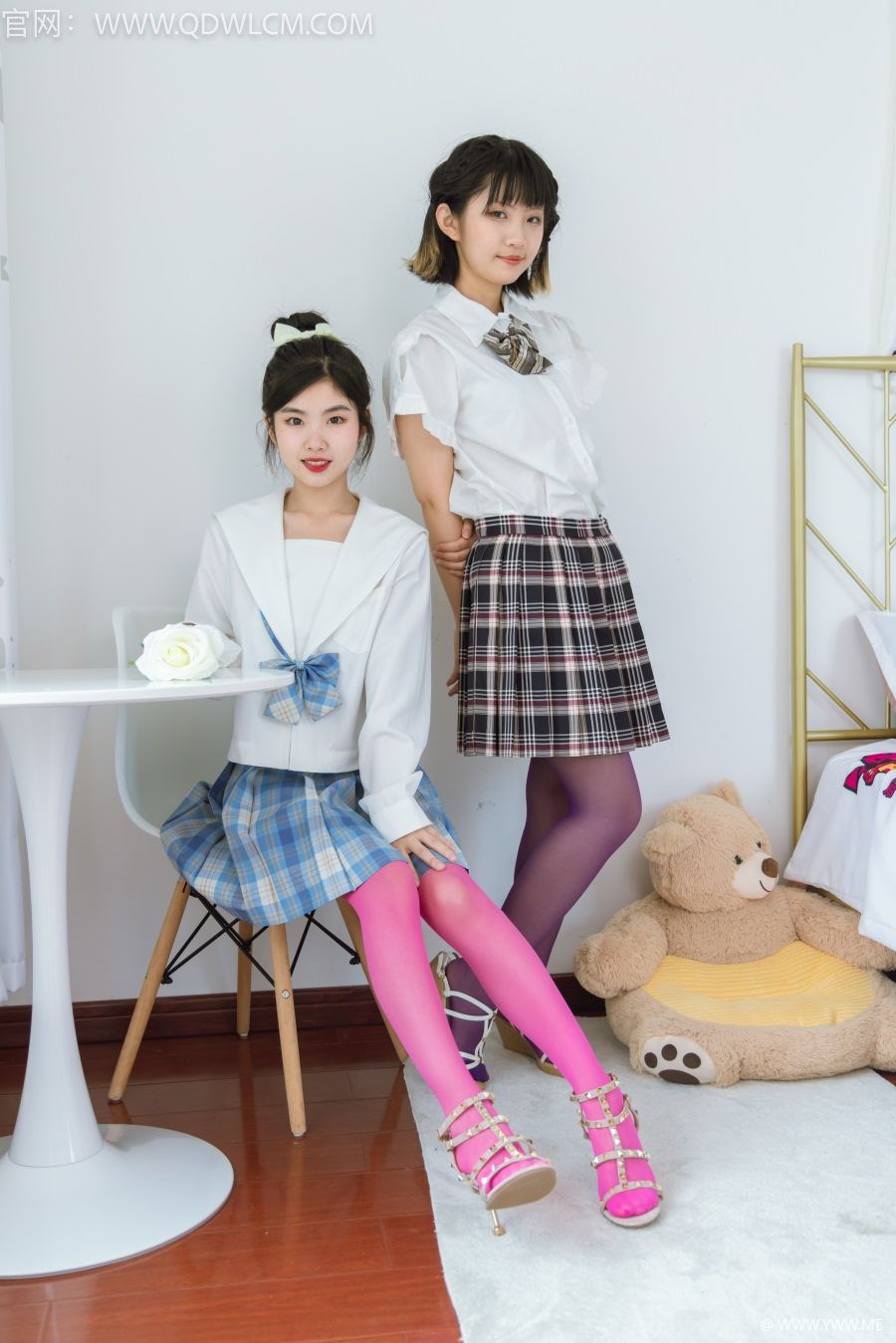 物恋传媒 NO.1320 暗月&米米-闺蜜时光-像素点