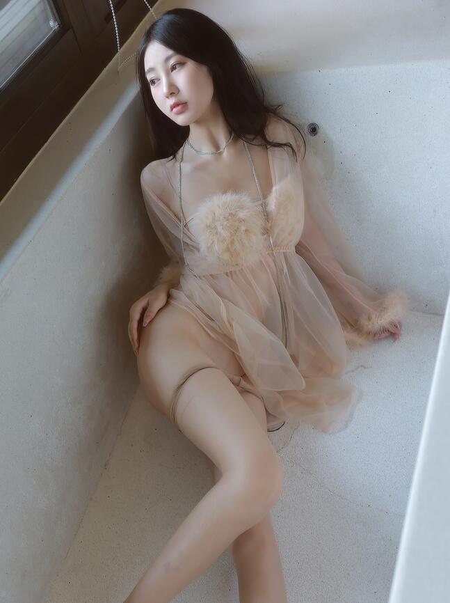 [XiuRen秀人网] 2022.11.02 No.5796 谢晚晚 丝袜妩媚