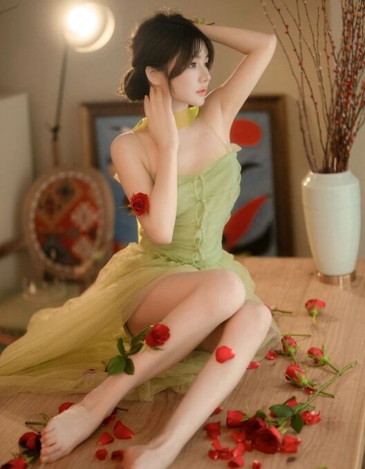 [XiuRen秀人网] 2022.11.18 No.5875 婠婠么 丰腴美臀
