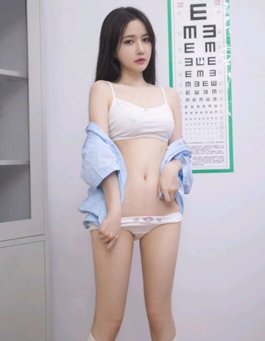[XiuRen秀人网] 2022.11.18 No.5882 鱼子酱Fish 北京旅拍